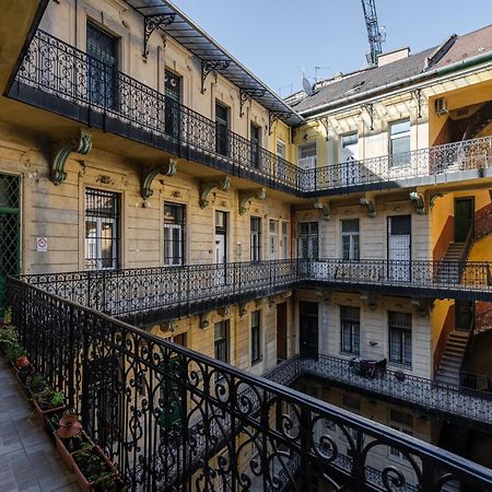 R38 Boutique Apartments, Best Location By Bqa Budapeste Exterior foto